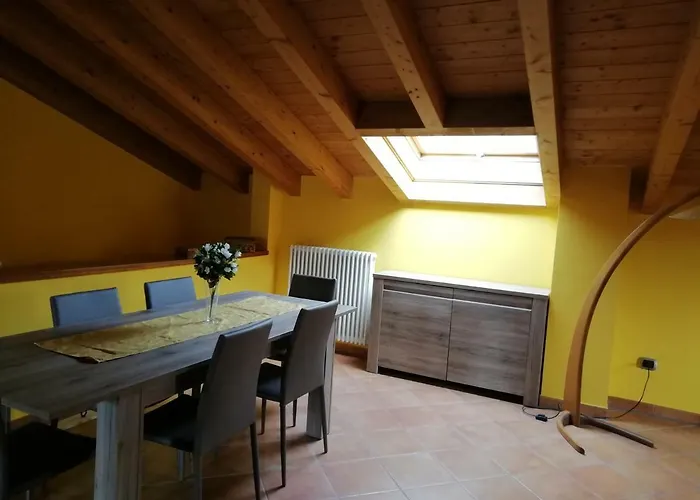 Casa Giulia Lierna